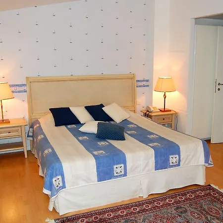 Poseidon Palace Kamínia