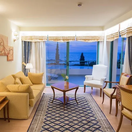 Poseidon Palace Kamínia