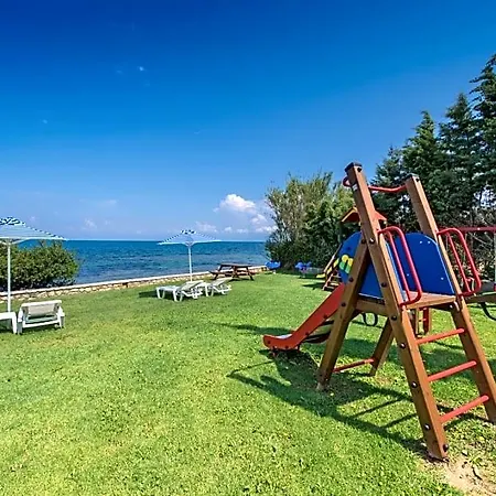 Poseidon Palace Resort 4*