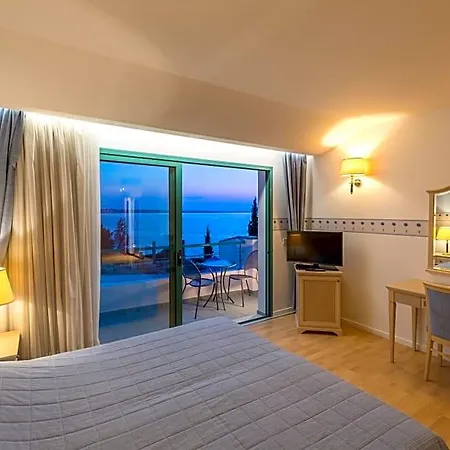 Poseidon Palace 4* Kaminia (Achaea)