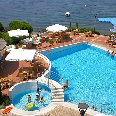 Poseidon Palace Resort 4*