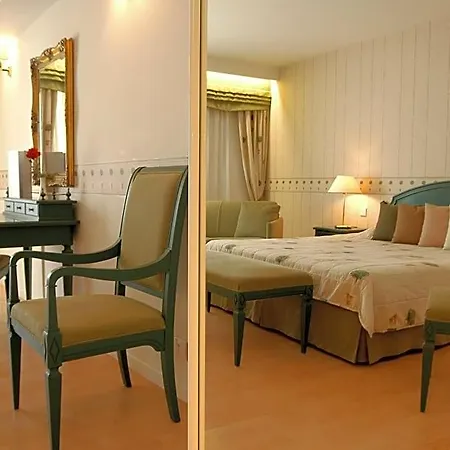 Poseidon Palace Resort 4*