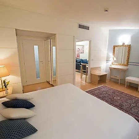 Poseidon Palace Resort