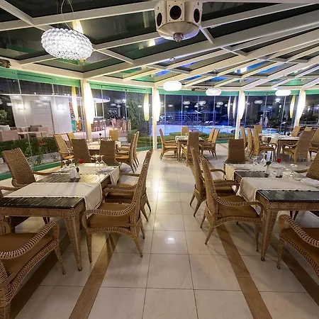 Resort Poseidon Palace