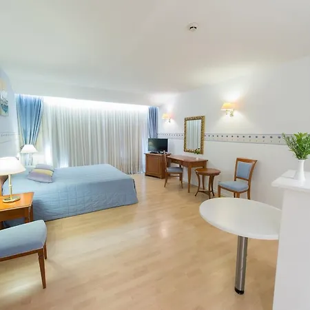 Poseidon Palace 4*