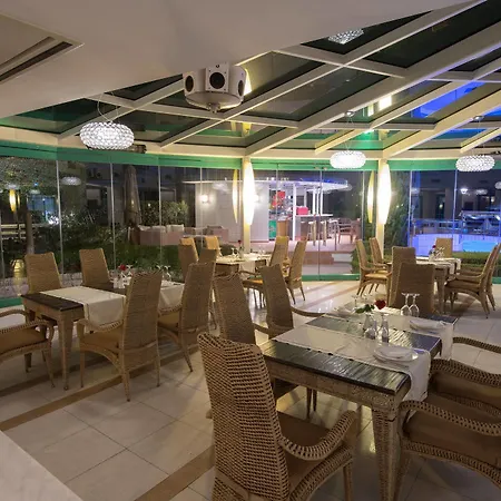 Poseidon Palace Station touristique 4*