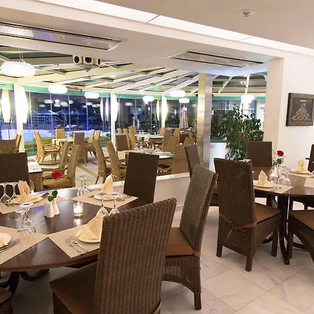 Poseidon Palace Kamínia