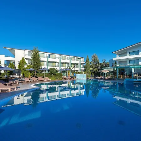 Poseidon Palace אתר נופש 4*