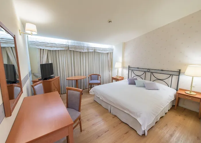 Курортный комплекс Poseidon Palace Каминия