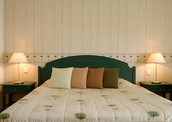 Poseidon Palace Kamínia