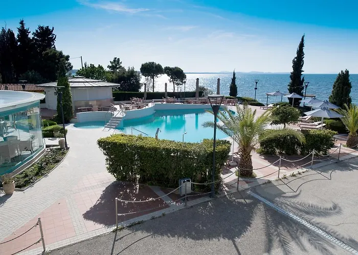 Poseidon Palace Kamínia