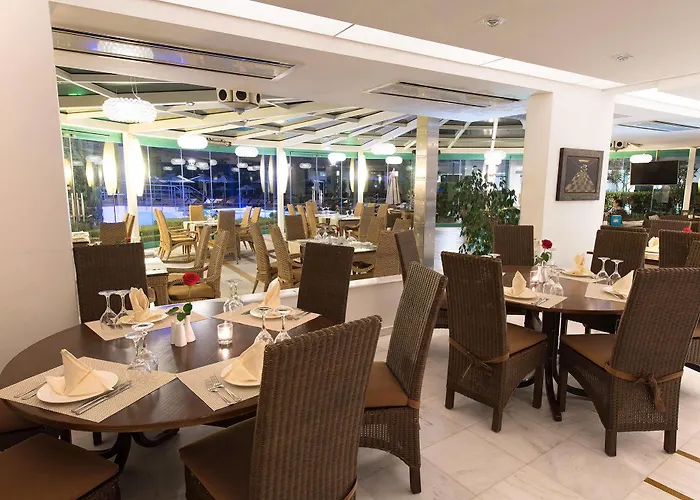 Poseidon Palace Каминия